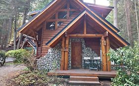 El Remanso - Arrayan Cabin, Bahía Manzano
